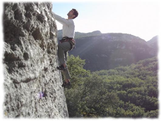 Initiation escalade autour de Montpellier avec un moniteur/guide