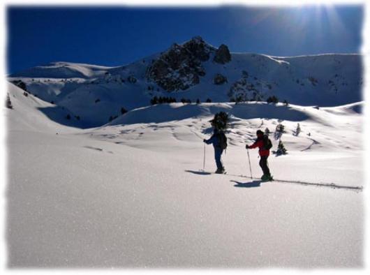 Sortie ski de rando encadree par guide de haute montagne